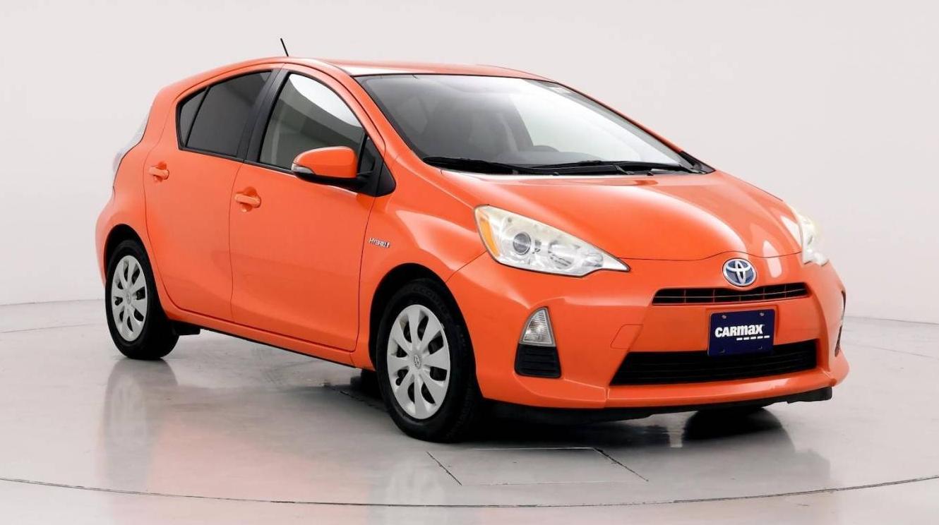 TOYOTA PRIUS C 2013 JTDKDTB31D1032252 image